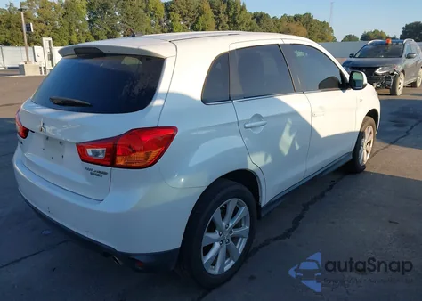 2015 Mitsubishi Outlander Sport Se z USA, uszkodzony, nr VIN 4A4AP4AU5FE020189